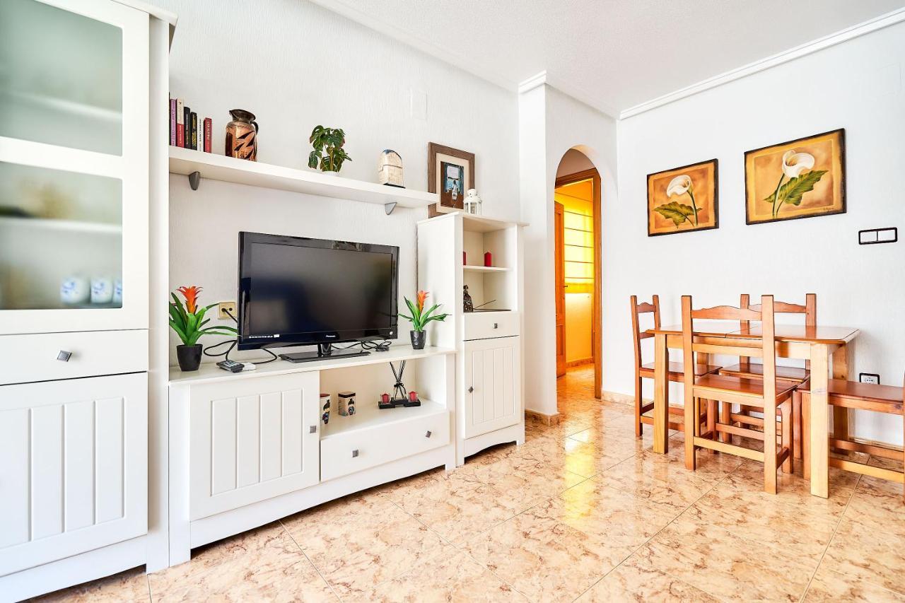 Espanhouse David 2 Bedroom Apartment Torrevieja With Pool Eksteriør billede